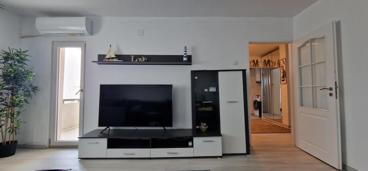 Musura Bay Apartments Сулина Экстерьер фото