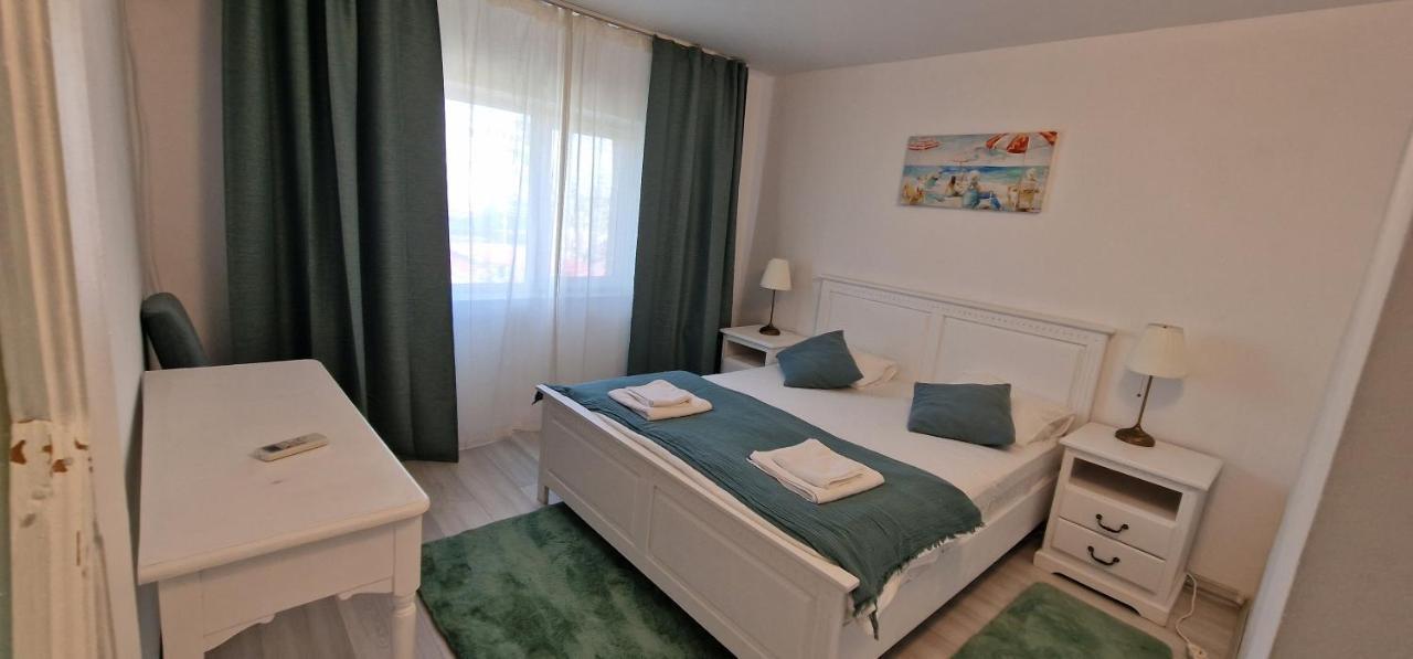 Musura Bay Apartments Сулина Экстерьер фото